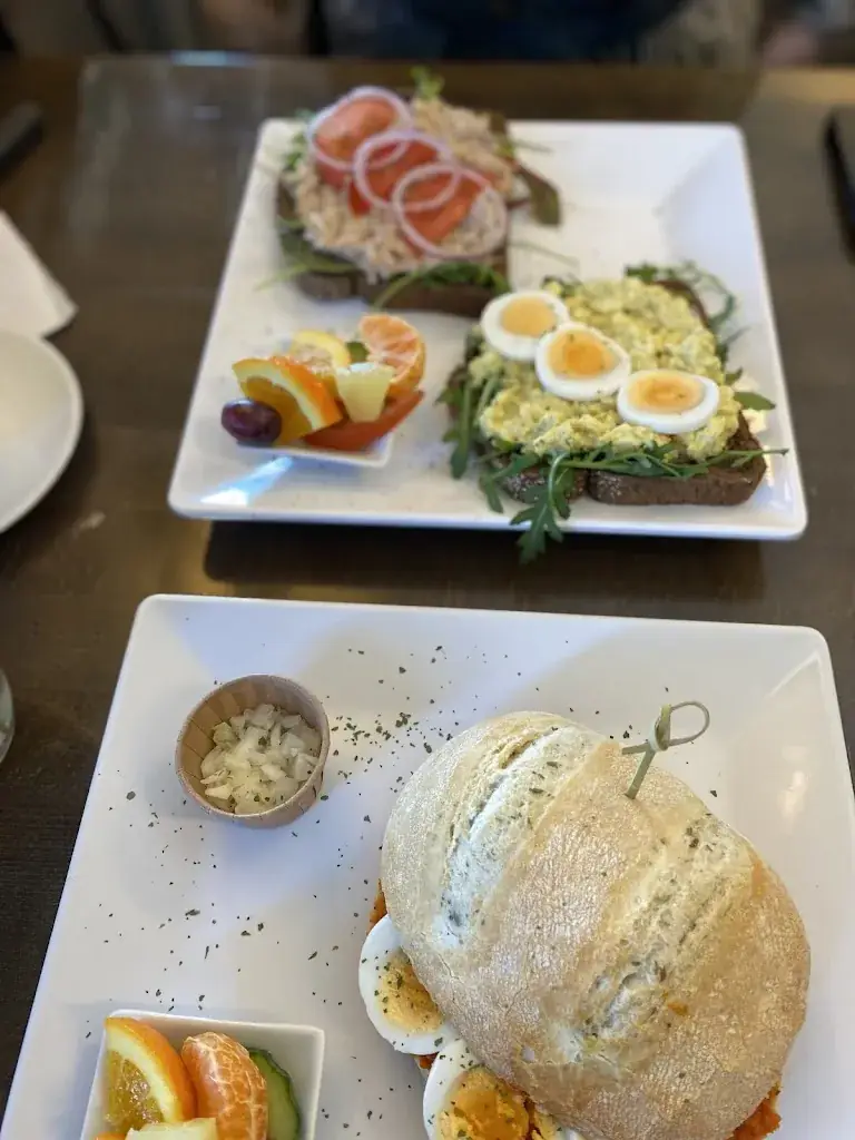 T S_Brasserie Vandaag_Zoetermeer_avis