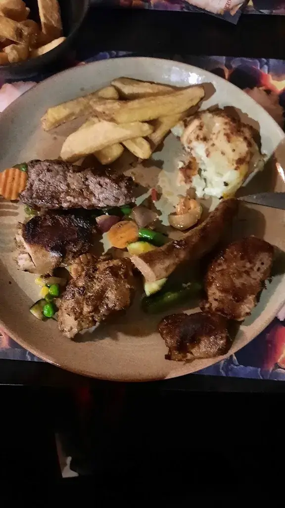 Menu_Fuego Adventure Grill_Dalen_image_6