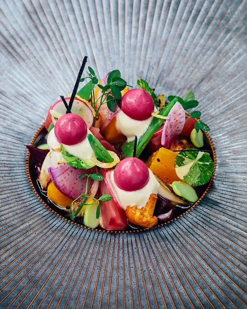 Tribeca_Heeze_slider_image_3