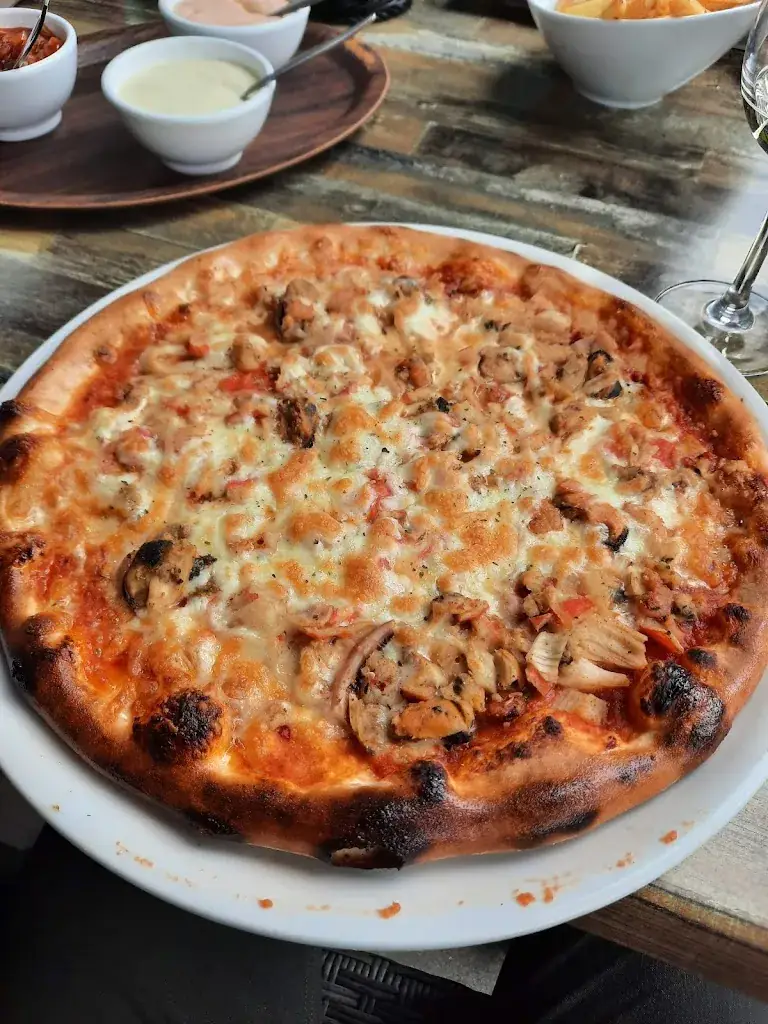 Pizzeria en restaurant Sphinx_Heeze_slider_image_2