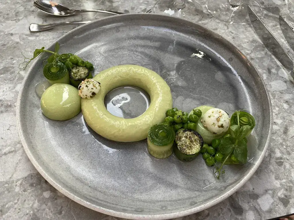 Cambium Restaurant_Heeze_slider_image_2