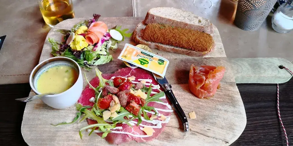 julien colomban_Heerenhuys 23_Geldrop_avis