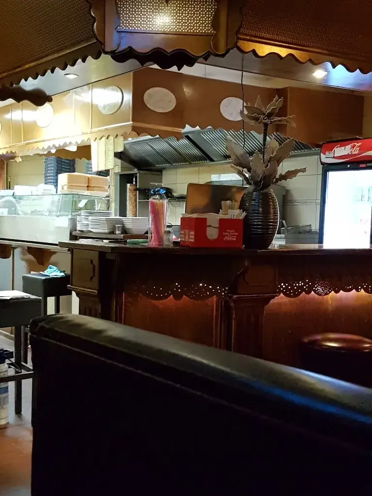 Pyramide restaurant in Dalen