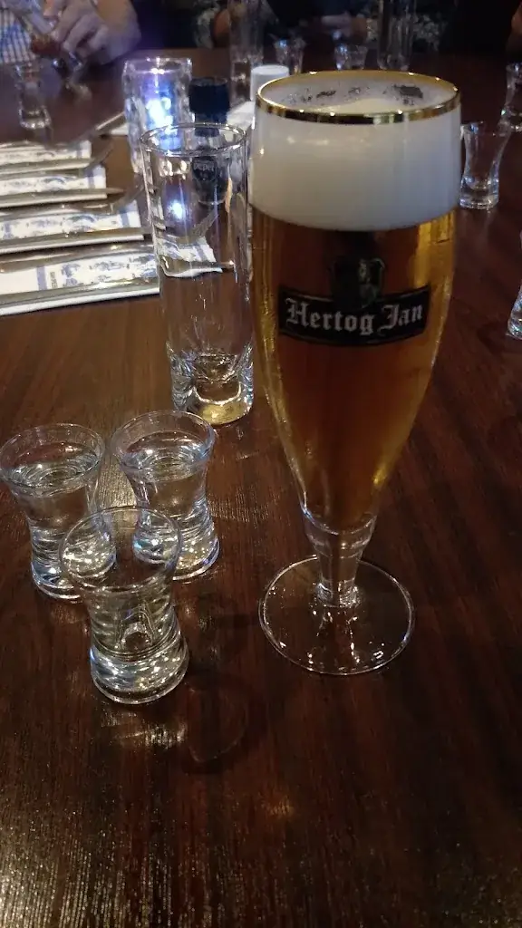 surin chaiwut_Irodion_Geldrop_avis