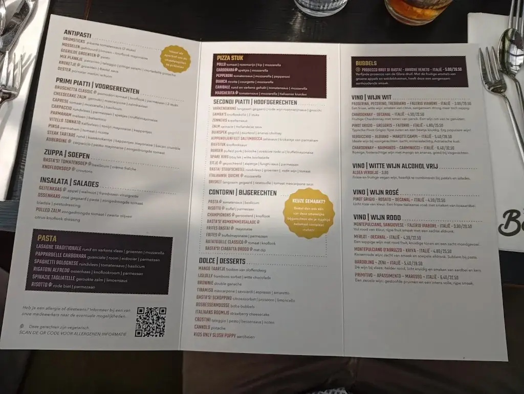 Menu_Cucina Basta! - Restaurant met een knipoog naar Italië_Leende_image_2