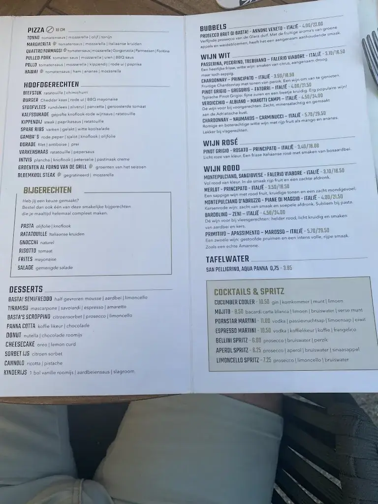 Menu_Cucina Basta! - Restaurant met een knipoog naar Italië_Leende_image_3