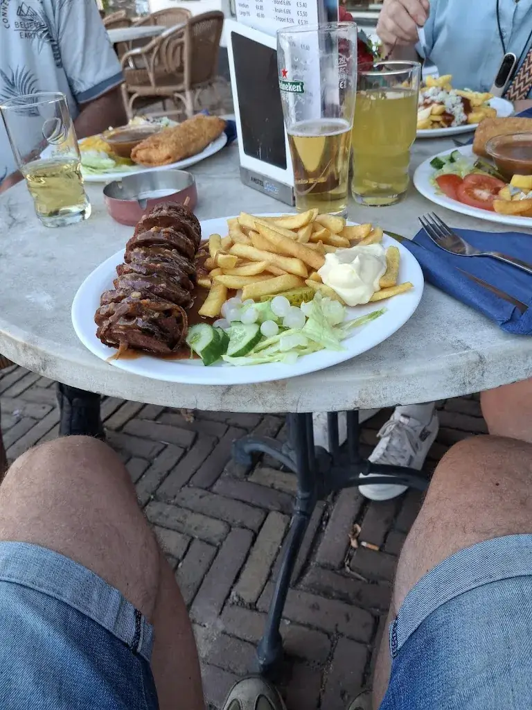 Jan de Groot_cafe restaurant cafetaria halfweg_Doornspijk_review