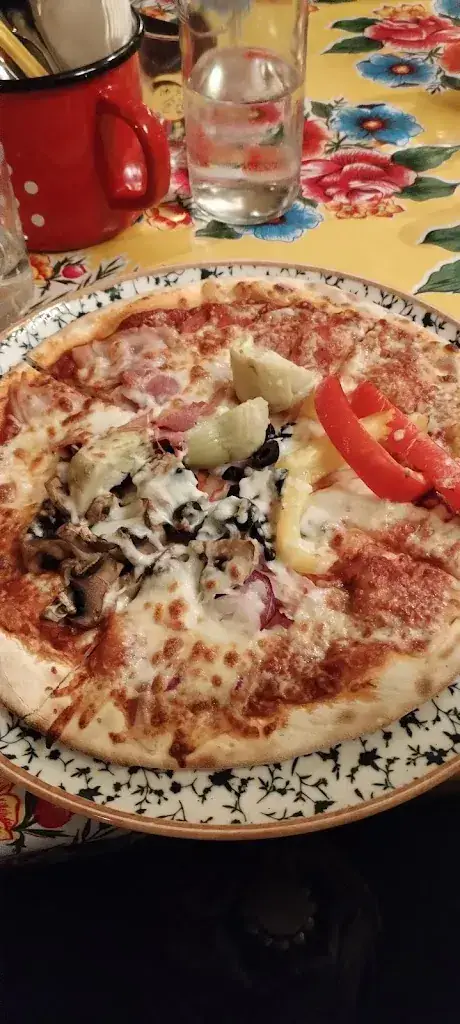 Dyath_Nonna's Family Pizza & Pasta_Dalen_review