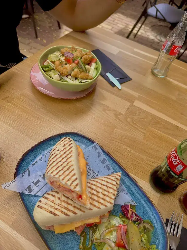 Emma Den hartog_Lunchroom Saleya_Culemborg_review