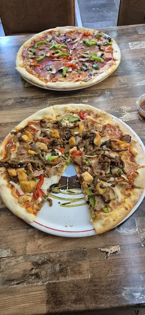 Izzet Yekdal_Eethuis Alanya_Driel_avis