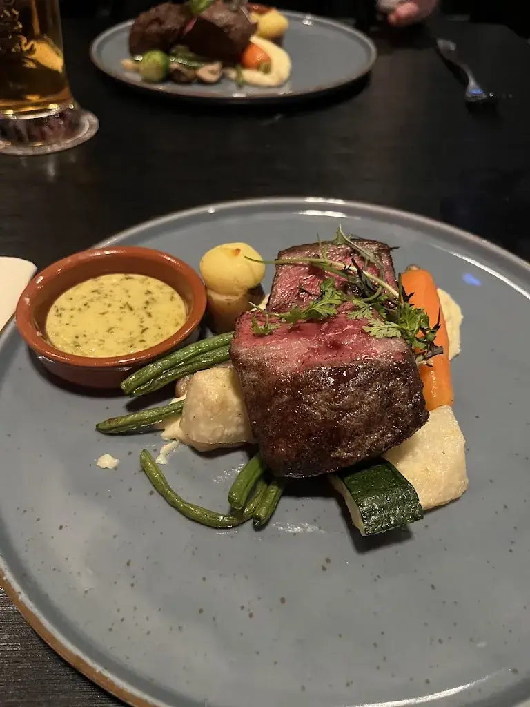 Erce Esmer_De Heeren van Coevorden_Coevorden_recensione