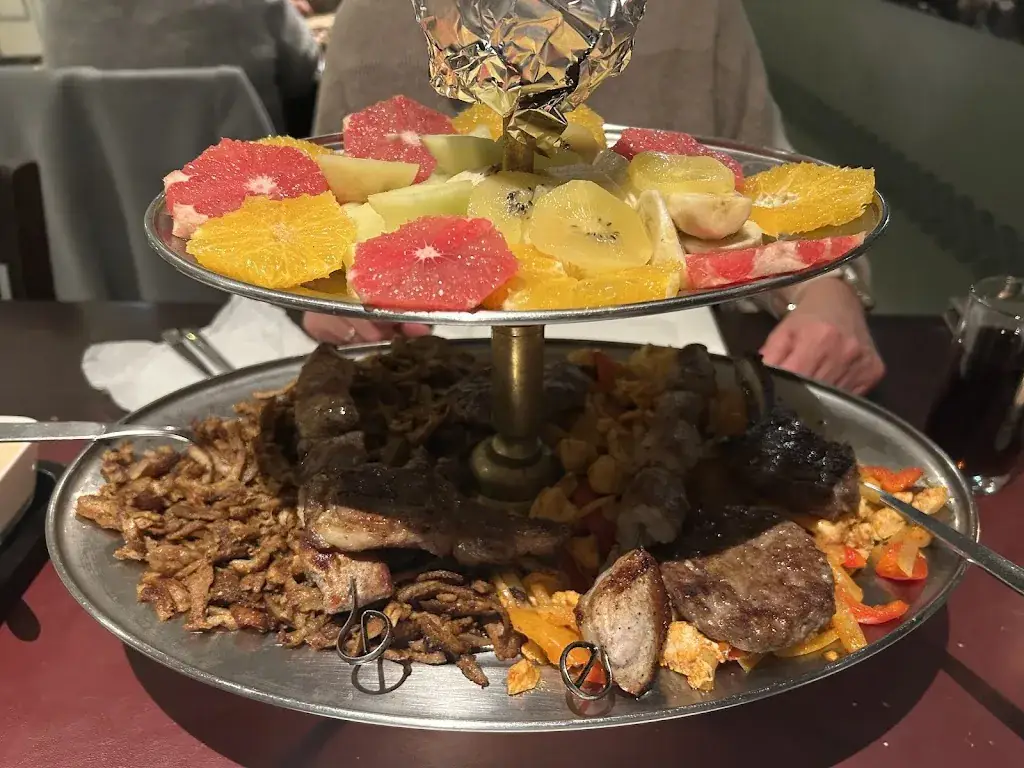 Jacco Kuijpers_Gino's_Dieren_review