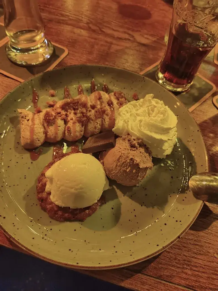 Daniel's Film Studio_Eetcafé het Schilderij_Dieren_review