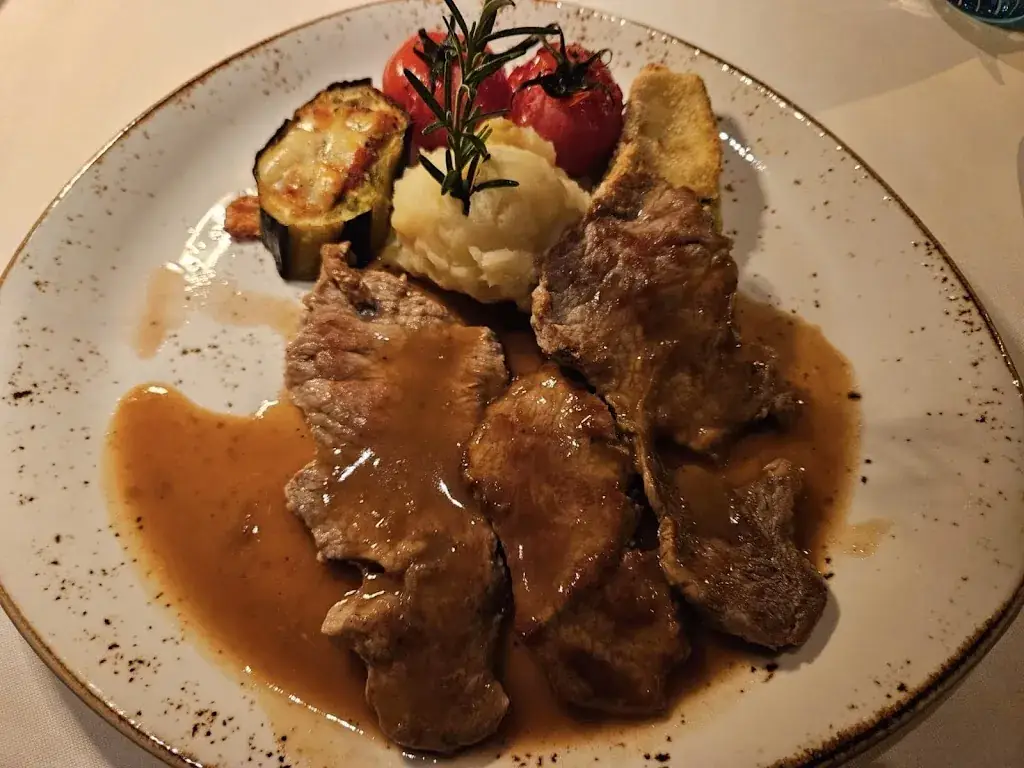 Restaurant Adriano_Heveadorp_slider_image_3