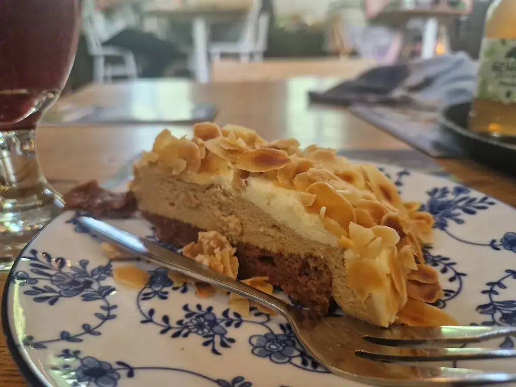 Sylwia Skorstad_Kasteelcafé De Zalmen_Doorwerth_avis