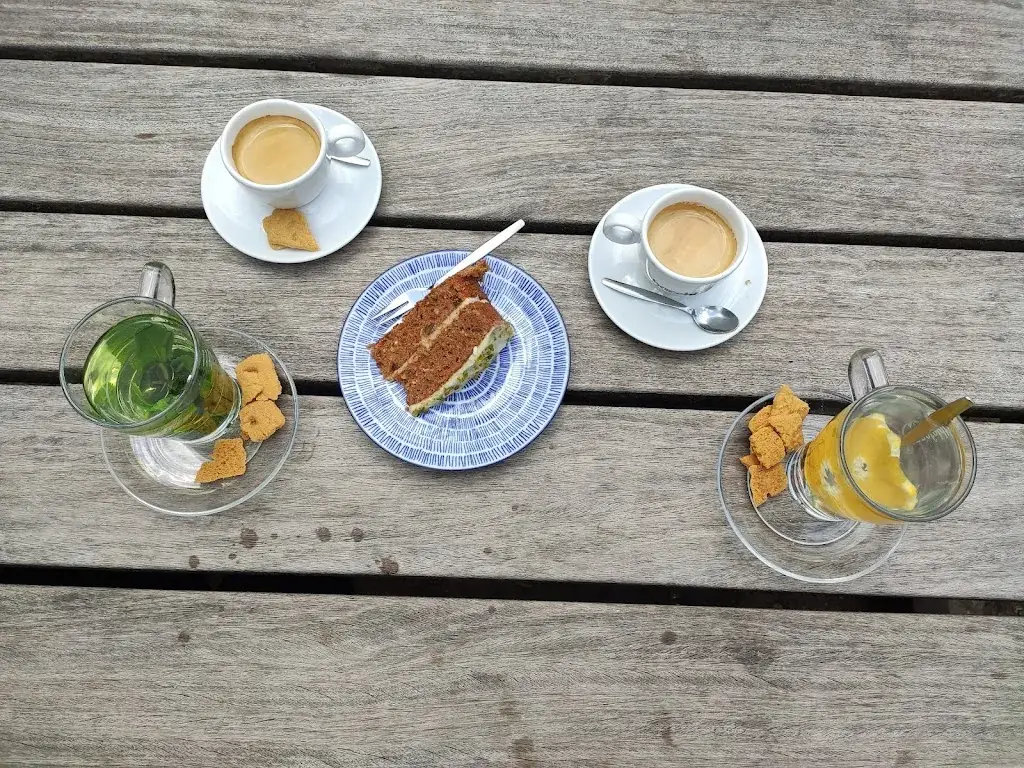 Angellyn A_Kasteelcafé De Zalmen_Doorwerth_avis