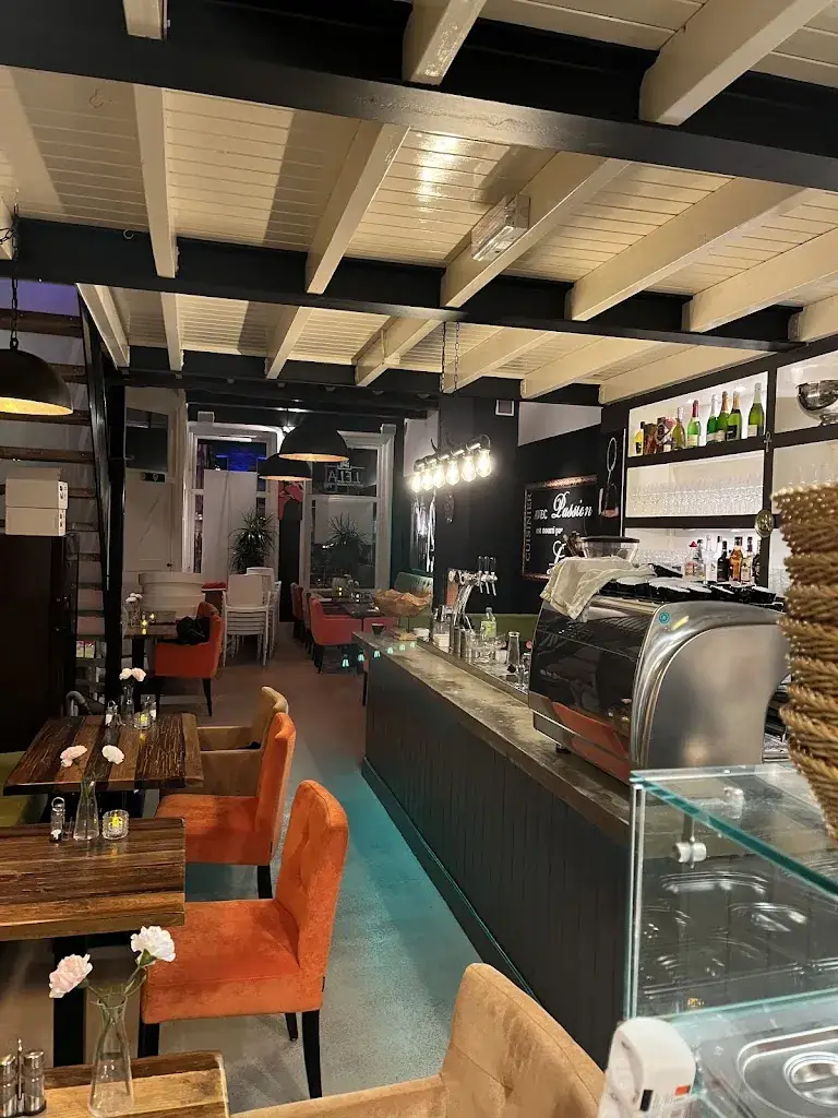 Lela Restaurant restaurant in Tiel