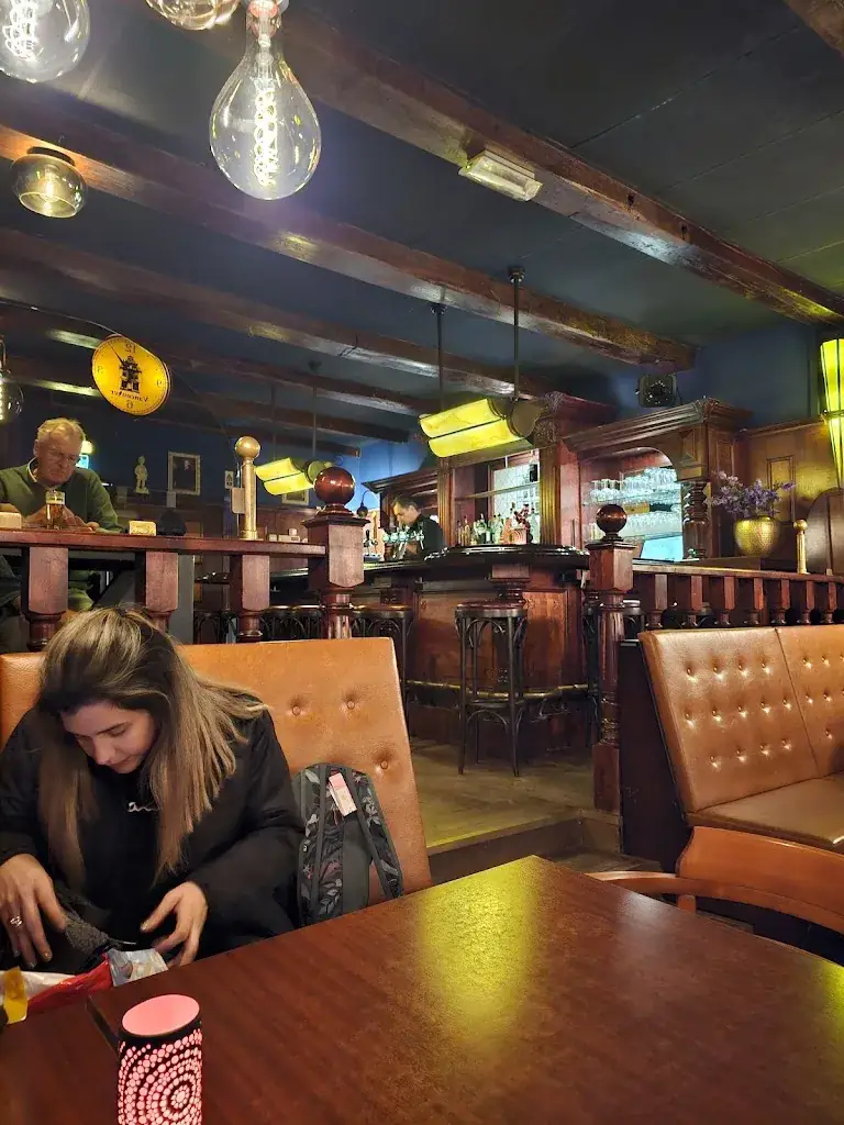 Johan Kampen_Stadscafé Vancouver_Coevorden_review