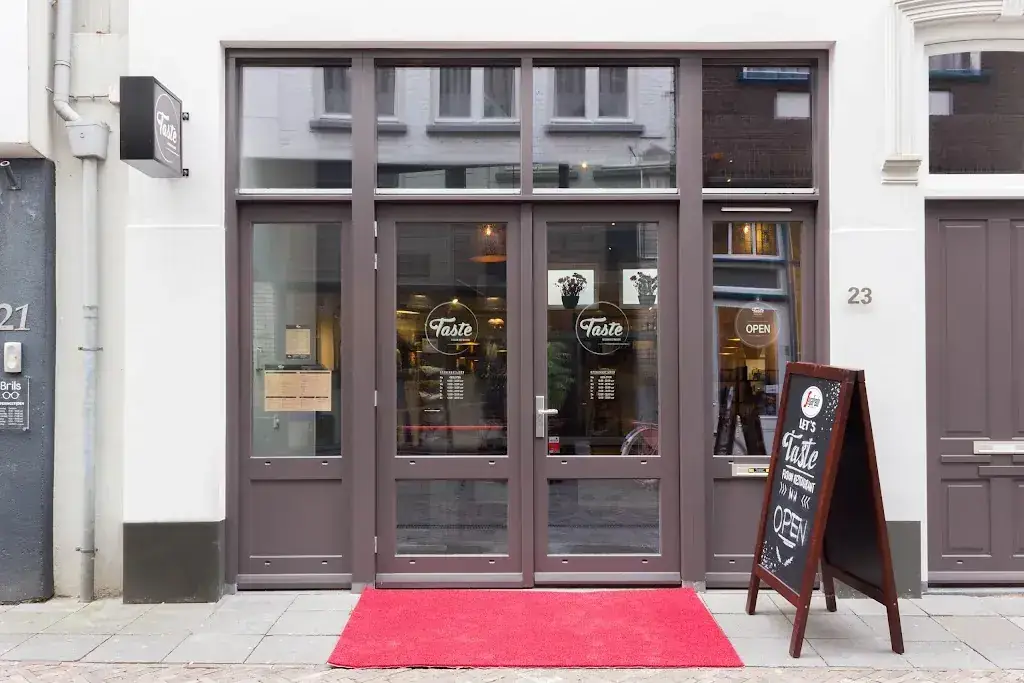 Taste Fusion Restaurant restaurant in Tiel