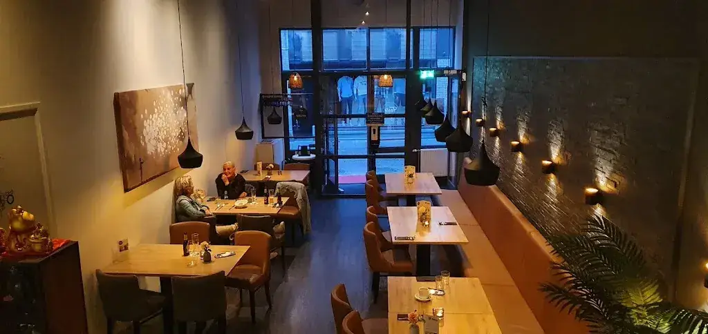 Taste Fusion Restaurant_Tiel_slider_image_3