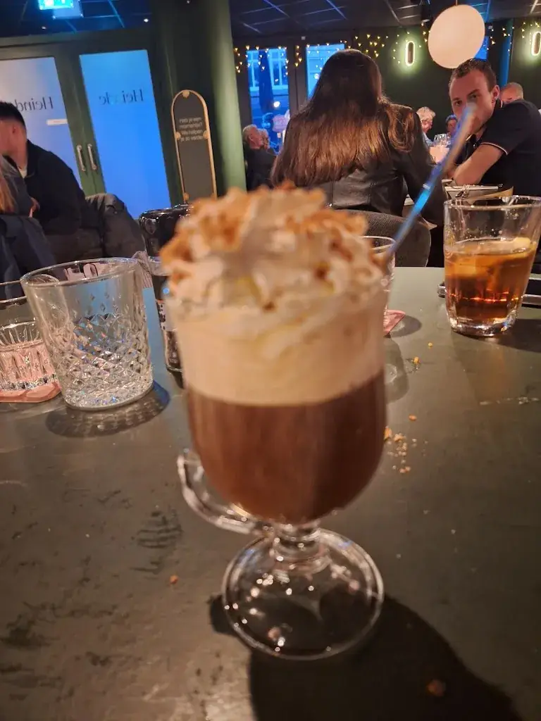 Renzo Van Rijn_Heinde Tiel_Tiel_review