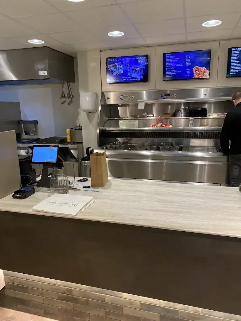 mikos007_Lunchroom het Trefpunt_Ederveen_review