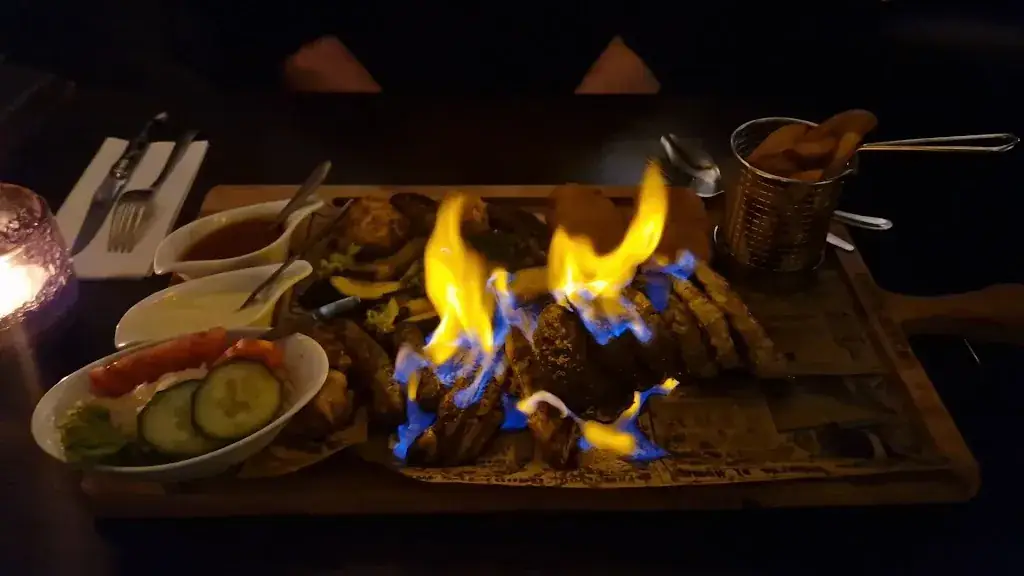 Balkan Restaurant_Ede_slider_image_2