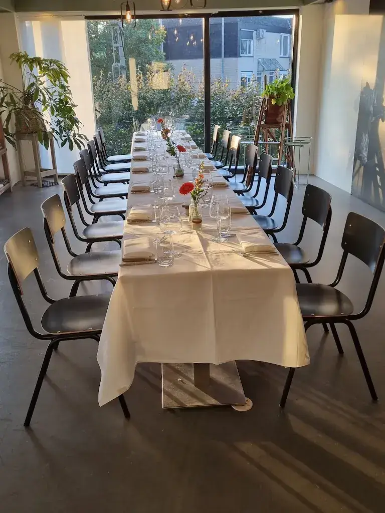 Judith Wolters_EDES Proeflokaal_Ede_review