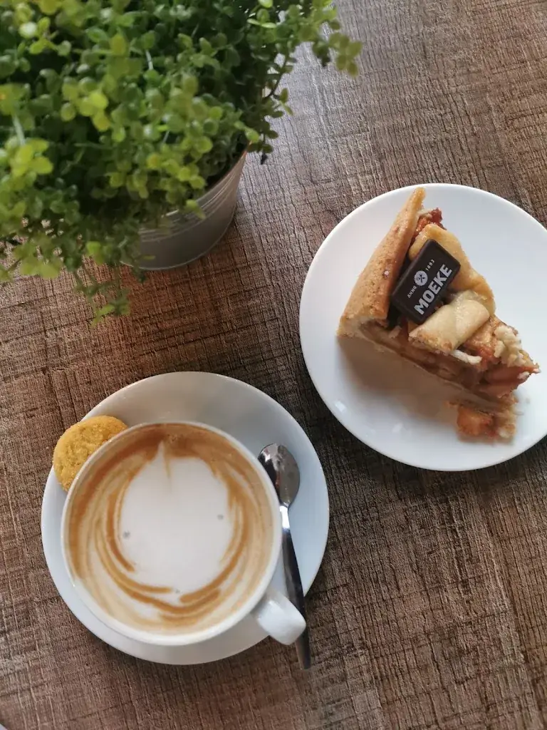 Menu_Moeke Ede_Ede_image_7