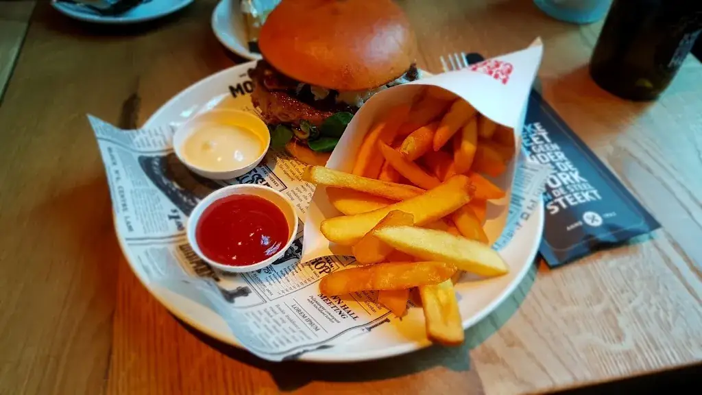 Menu_Moeke Ede_Ede_image_8