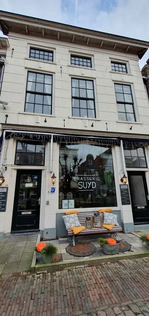 Adrik Schmid_Brasserie Suyd_Elburg_review