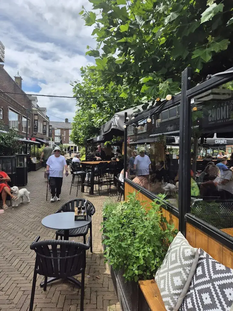 Didrik M Lund_Stadscafé Simons_Doetinchem_review