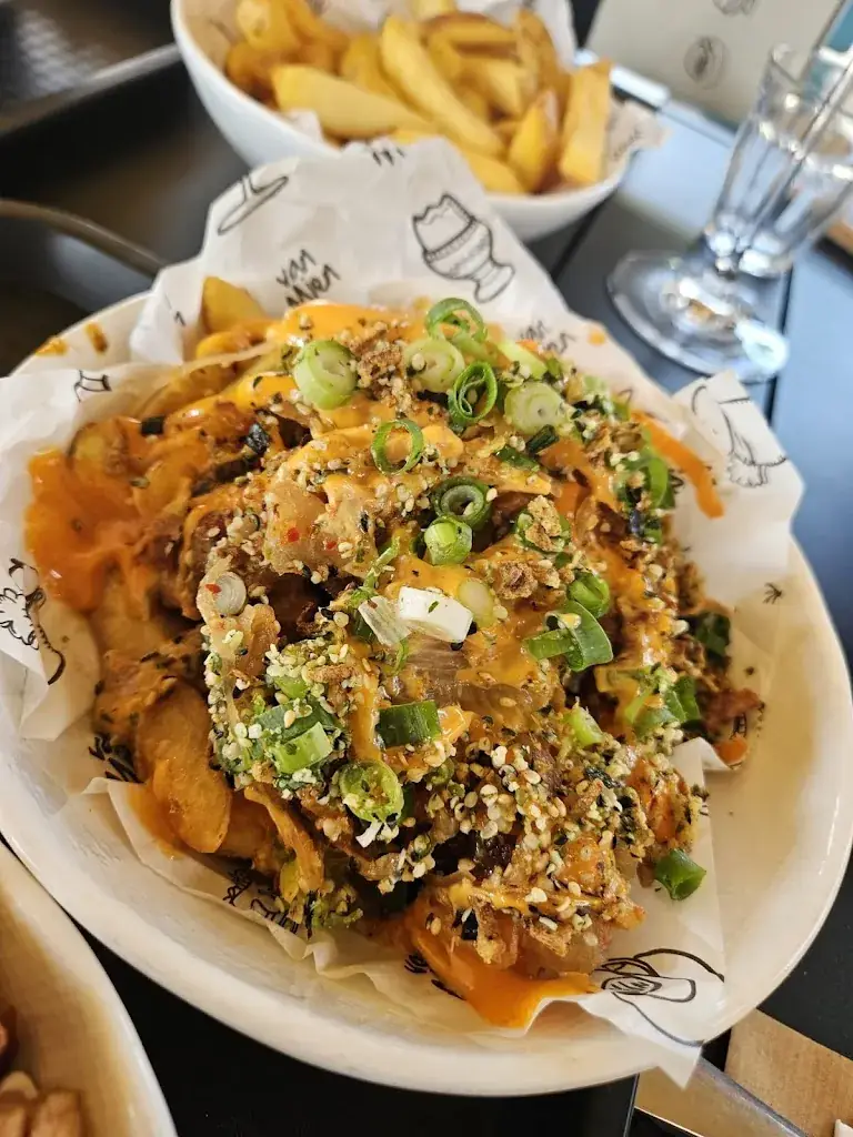 Allison Acevedo_Pop-up dagzaak di Mina_Doetinchem_review