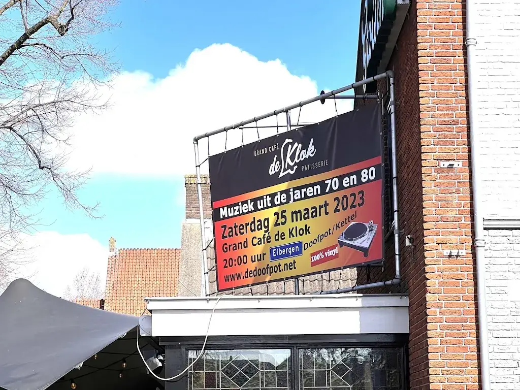 Yvo Sajet_Grand Café de Klok - Patisserie_Eibergen_review