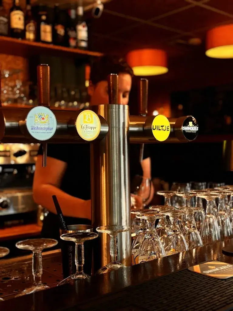 Bistro Het Hoefijzer_Arnhem_slider_image_2