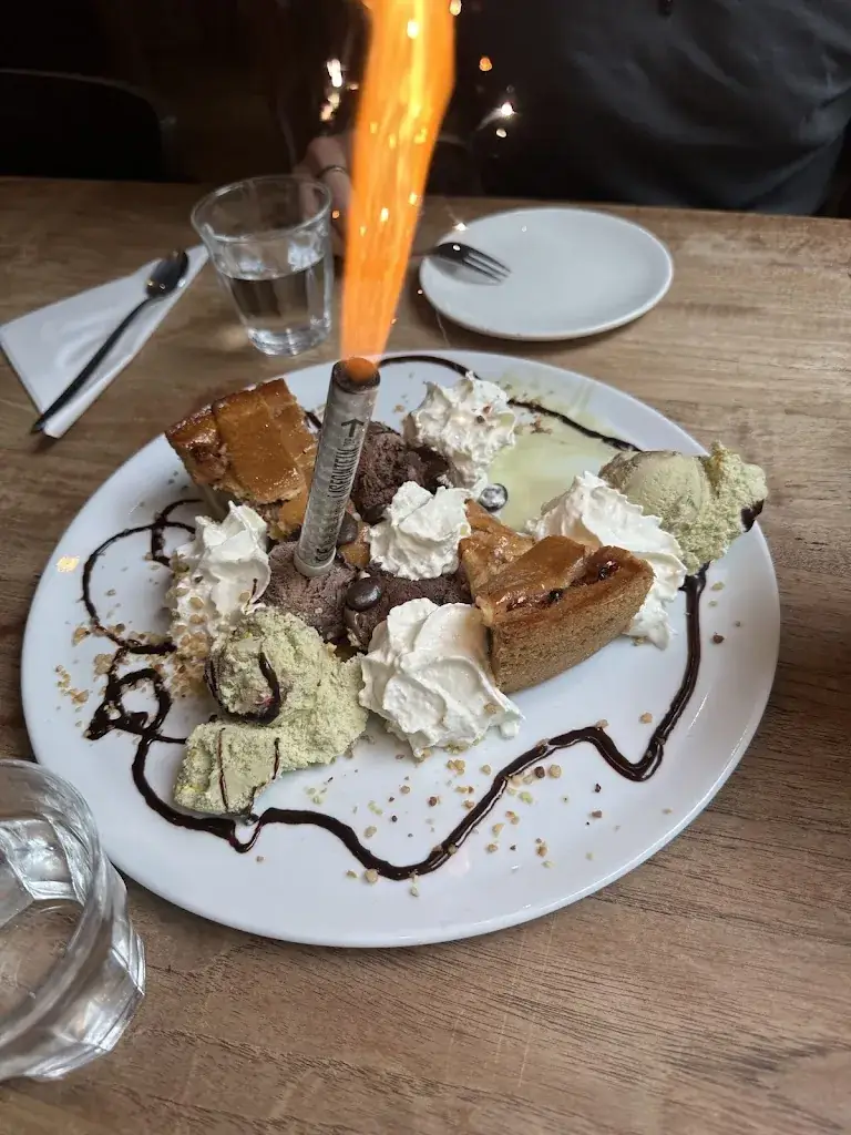 Sandra Torres_De Zessprong_Joppe_recensione