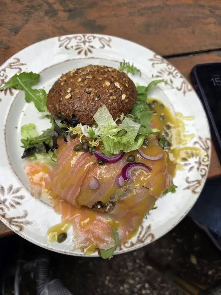 Luli Jafron_De Zessprong_Joppe_recensione