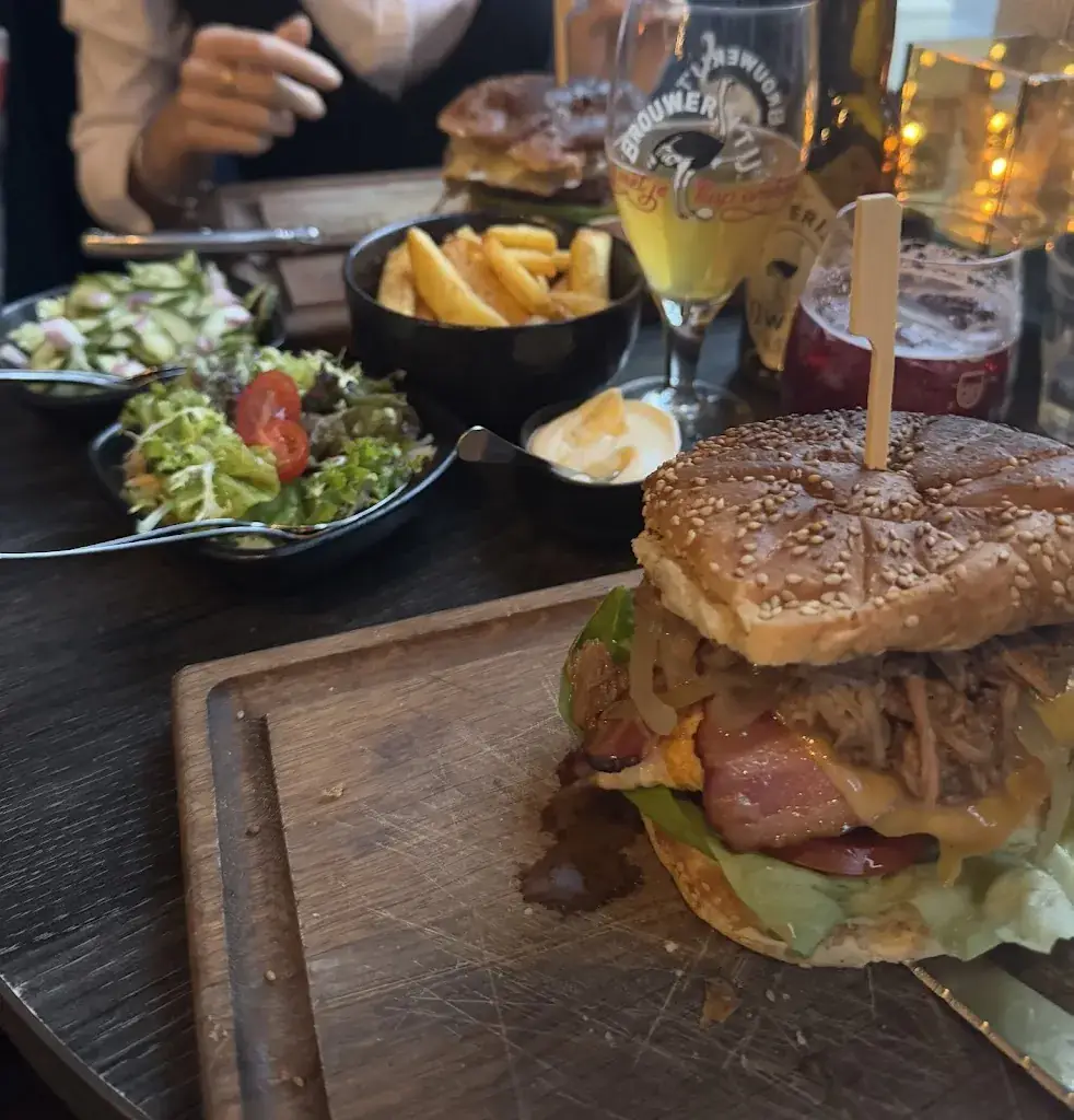 Atai Nogoibaev_The Rough Meat Company_Zutphen_reseña