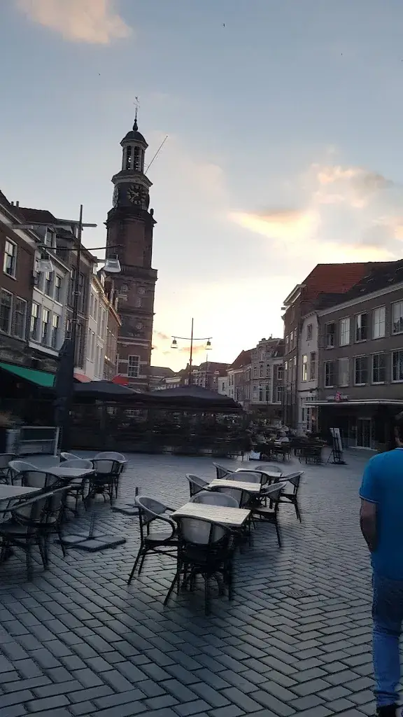 Adam Kocieba_Vaticano_Zutphen_reseña