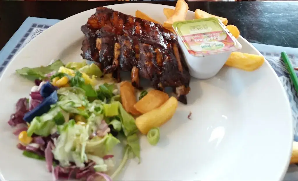 Loudmouse_De Musketiers Restaurant en Partycentrum Emst_Emst_review