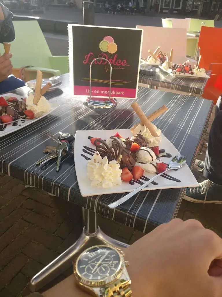 Menu_IJssalon La Dolce Coevorden_Coevorden_immagine_3