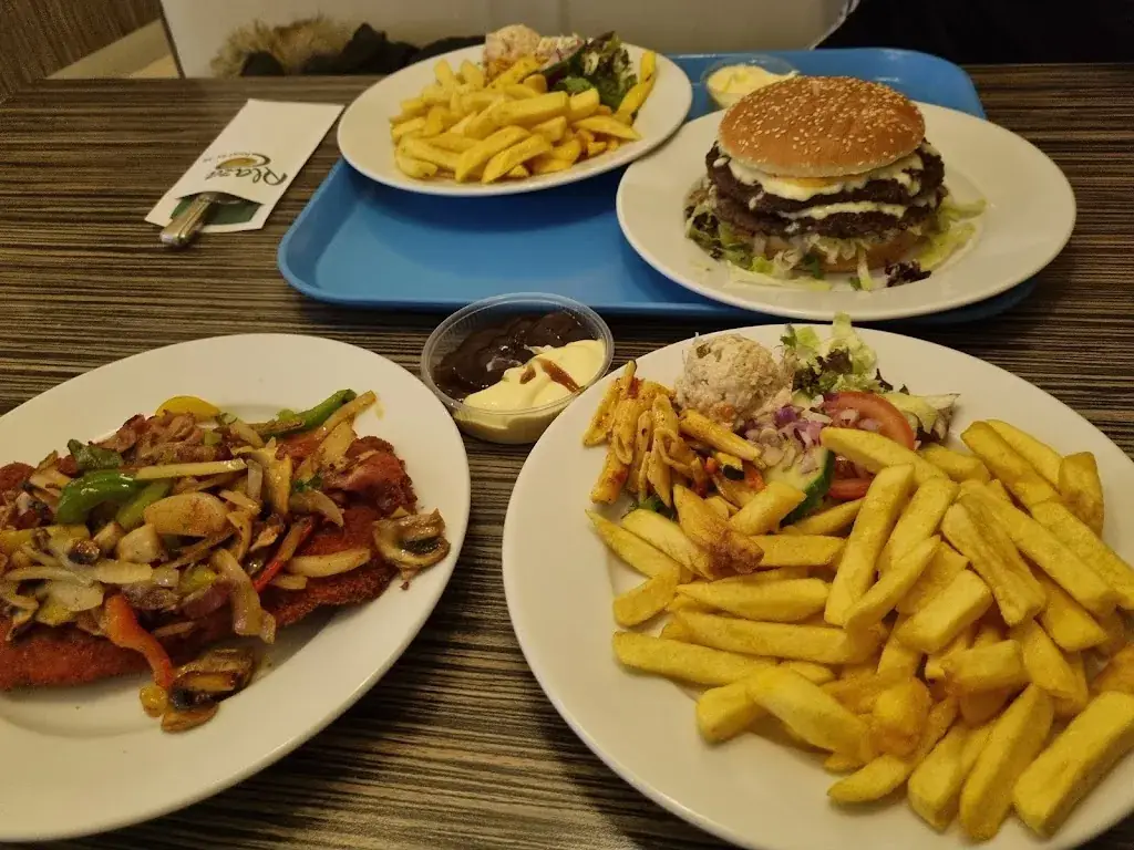 Menü_Lucky Burger & Zo_Duiven_Bild_2