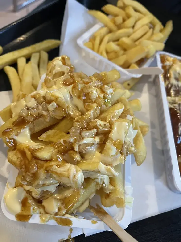 Wiktoria Rakowska_SnackCounter Braam - `t Eiland_Duiven_avis