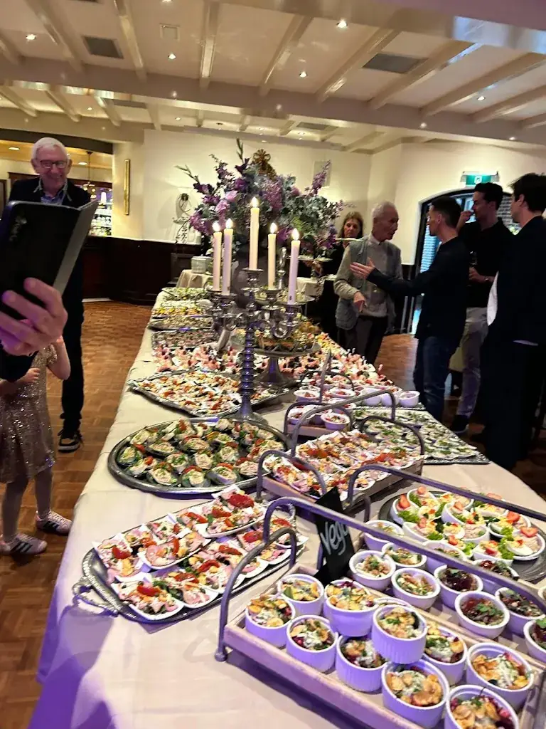 Joan Drent_Zalencentrum Berentsen_Loo_review