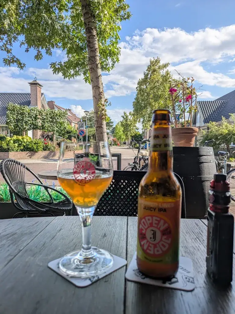 DRIES en CO_Elst_slider_image_3