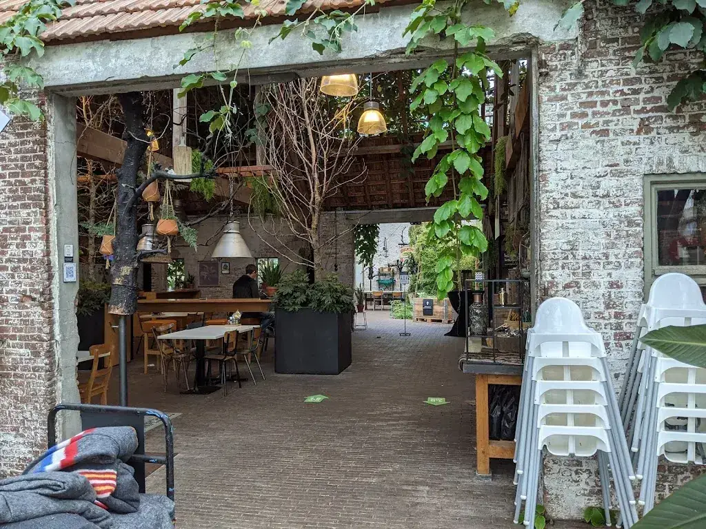 Alvaro Lau_De Boerderij_Elst_review