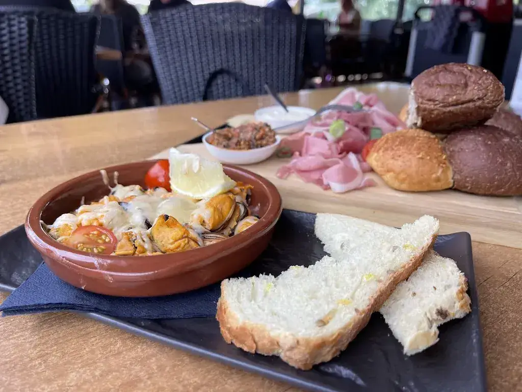 De Woerd eten en drinken_Elst_slider_image_3