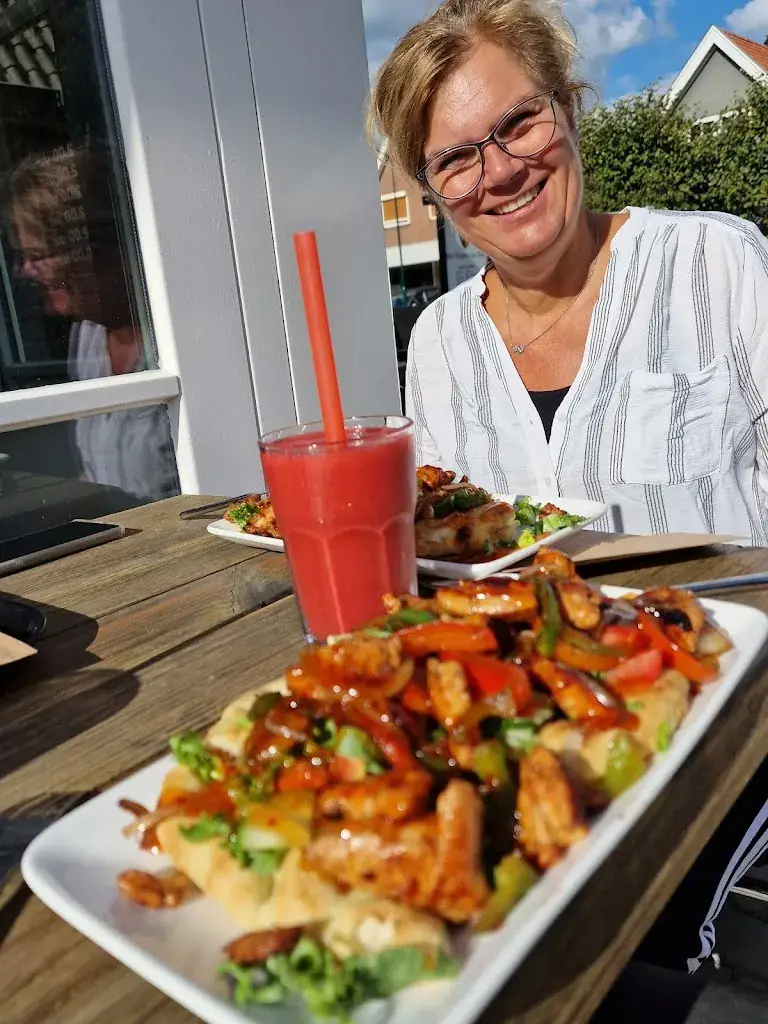 Menu_coat of arms of Elst_Elst_image_1