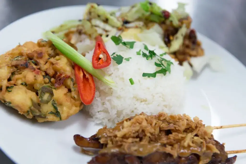 Depaja Makanan_Elst_slider_image_2