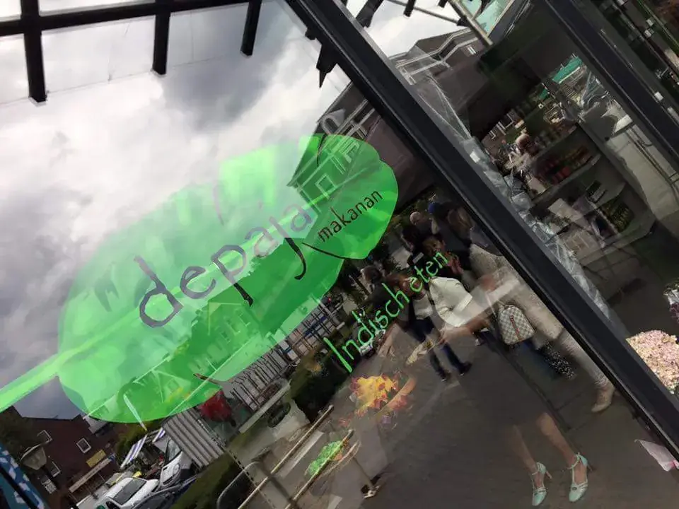 Depaja Makanan_Elst_slider_image_3